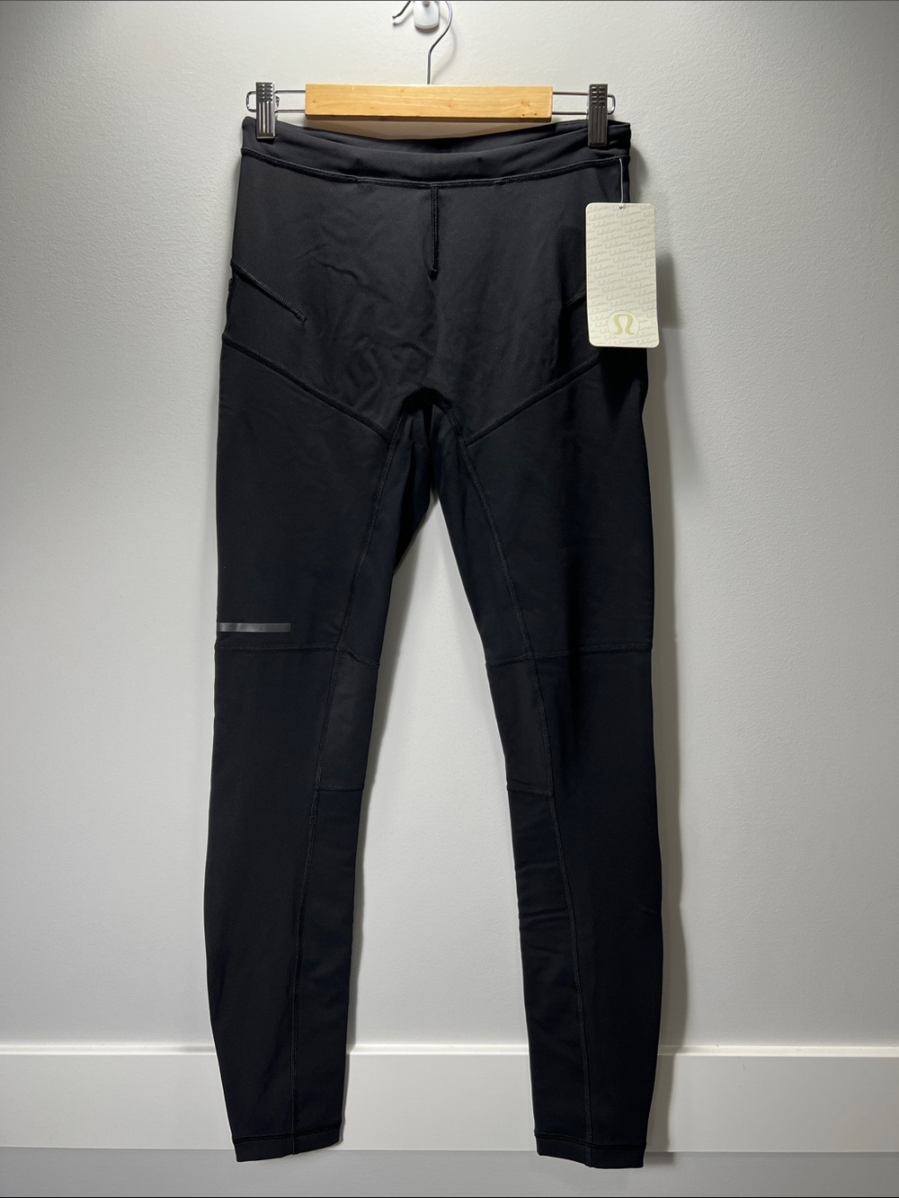 NWT Lululemon Men’s Paneled Warm Tight - Medium